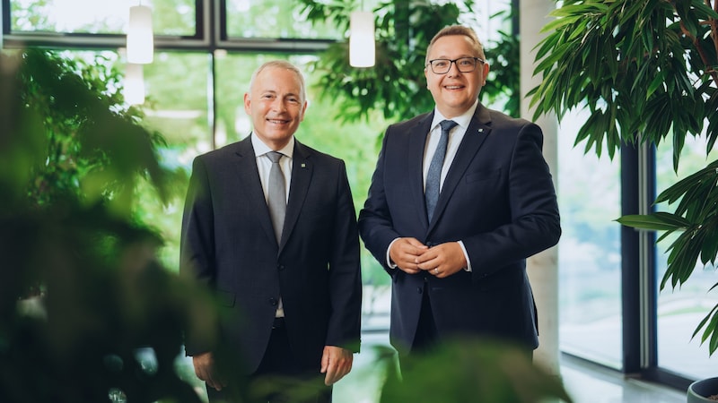 Christian Purrer (li.) und Martin Graf von der Energie Steiermark (Bild: zVg/Lex Karelly)