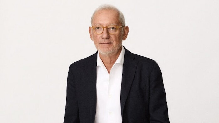 Isak Andic, born in Istanbul (Turkey), moved to Spain at the age of 16 and founded the fashion group Mango in 1994. 