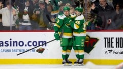 Marco Rossi (l.) traf zum zwischenzeitlichen 3:0. (Bild: AP/ASSOCIATED PRESS)