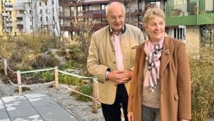 Eduard Leichtfried und Christa Knechtsberger leben seit Jahren mit Parkinson – sie machen auch anderen Mut. (Bild: Philipp Stewart)