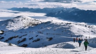 Der Dobratsch bietet aktuell beste Bedingungen für eine traumhafte Winterwanderung. (Bild: Wallner Hannes)