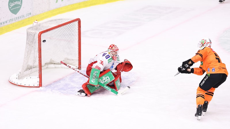 Marcus Vela entschied das Penaltyschießen. (Bild: GEPA pictures)