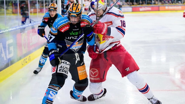 Schenkten sich nichts: Kristler (Linz) gegen Eisbulle Stapelfeldt. (Bild: GEPA pictures)