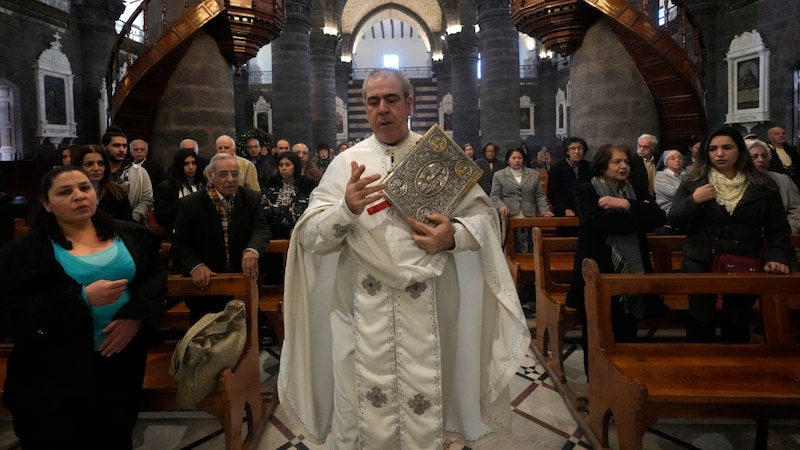 Ein Gottesdienst am Sonntag in Damaskus (Bild: AP/Hussein Malla)