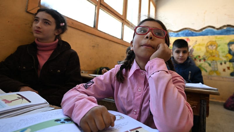 Schulkinder in Damaskus (Bild: AFP/Louai Beshara)