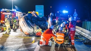 Unweit der Europabrücke kam es zum schweren Unfall. (Bild: Bezirksfeuerwehrverband Innsbruck-Land)