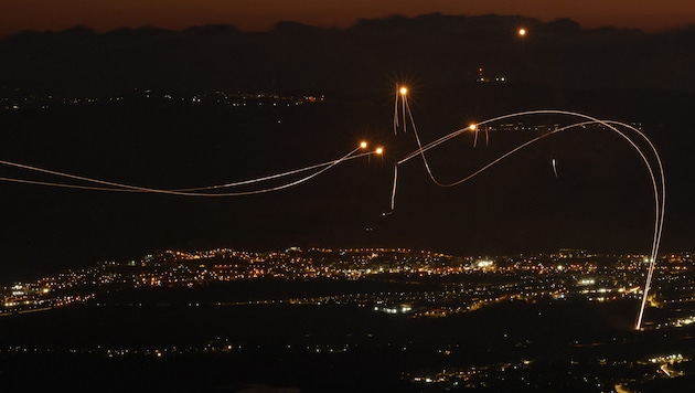 Der „Iron Dome“ in Israel hat bereits zahlreiche Menschenleben gerettet. (Bild: AFP/Jalaa MAREY)