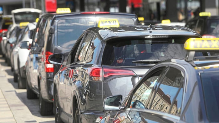 Ein Taxi-Clan soll Millionen an Steuern hinterzogen haben. Jetzt wurden die mutmaßlichen Täter ...