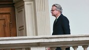 Christopher Drexler geht ab.