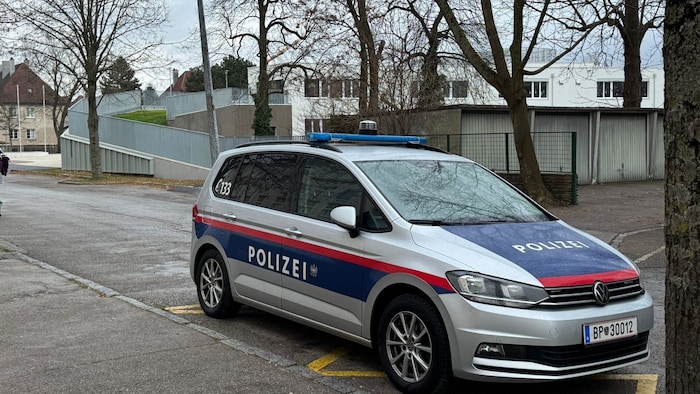 Der Grillparzer-Campus in St. Pölten war ab Dienstagfrüh geschlossen.