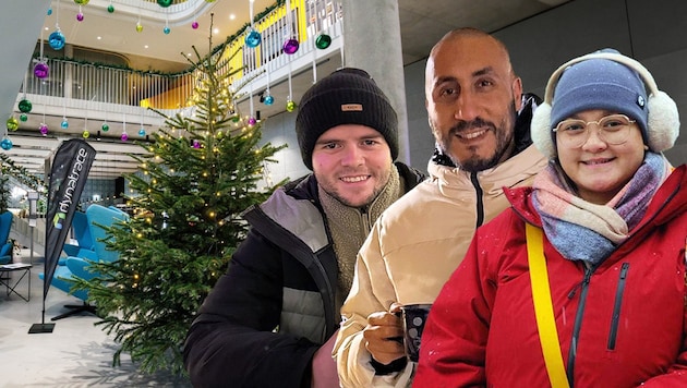 Miguel Ceballos Gómez, Ahmad Sabry (center) and Jessielaine Punongbayan are some of the international employees who work for Dynatrace in Upper Austria. (Bild: Krone KREATIV/Dynatrace/Wakolbinger, Miguel Ceballos Gomez, Jessielaine Punongbayan, Ahmad Sabry)