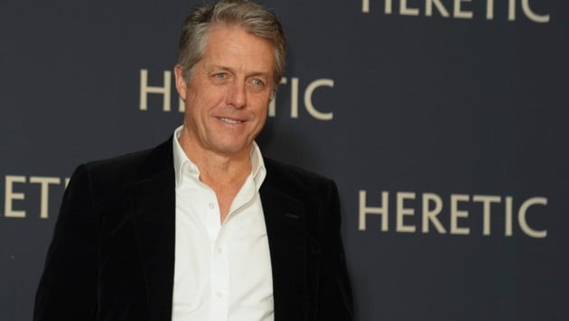 Hugh Grant doesn't watch horror movies himself. (Bild: AP)