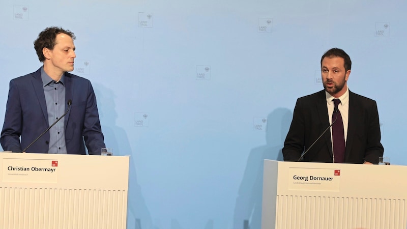 LHStv. Georg Dornauer (rechts) und Christian Obermayr präsentierten die Studie. (Bild: Johanna Birbaumer)