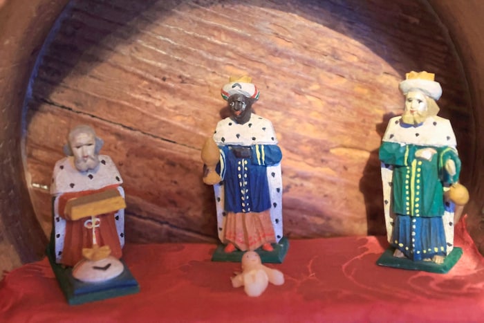 Caspar, Melchior and Balthasar were rescued from the garbage.