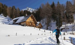 Bei der Skitour im Großkessel bei Zederhaus müssen Sportler bald fürs Parken zahlen.