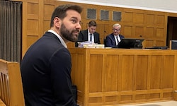 Simon Tschann bekannte sich nicht schuldig. Er habe auf die zuständigen Mitarbeiter vertraut, ...