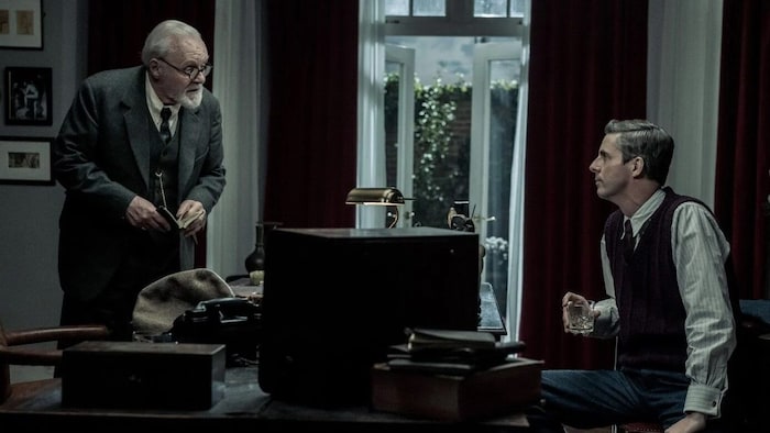 Von der Kunst gehobener Streitkultur: Anthony Hopkins und Matthew Goode liefern sich eine ...
