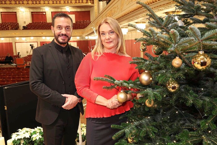 Stage stars: Erwin Schrott and Magdalena Kožená sing at "Christmas in Vienna".
