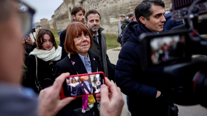 Das Opfer Gisèle Pelicot am Tag der Urteilsverkündung in Avignon (Bild: APA/AFP)