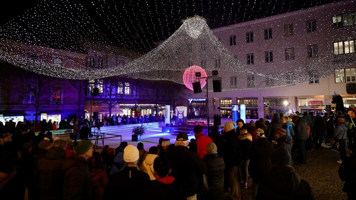 Eine besondere Atmosphäre gibt es bei der Siegerehrung auf dem Rathausplatz.