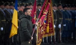 Der ukrainische Präsident Wolodymyr Selenskyj appelliert an die EU und die USA, auch unter ...