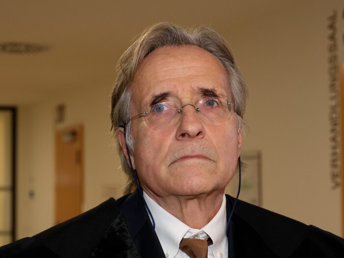 Defense lawyer Elmar Kresbach has already represented Kurti P. in one or two other trials.