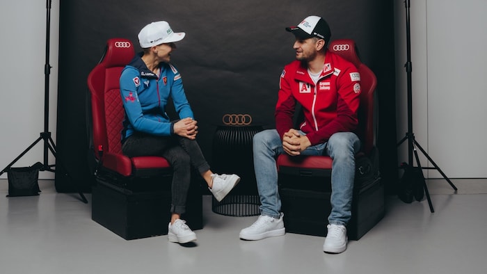 Ski jumper Eva Pinkelnig and ski ace Johannes Strolz in conversation.