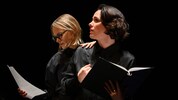 Starker Auftritt: Mavie Hörbiger (li.) und Verena Altenberger