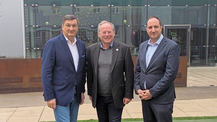 WK President Jürgen Mandl, energy expert Christoph Aste and Herwig Draxler (WK) urgently warn ...