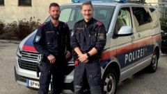 Michael und David von der Autobahnpolizei Wels wurde für den 83-Jährigen zum Lebensretter. (Bild: LPD OÖ)