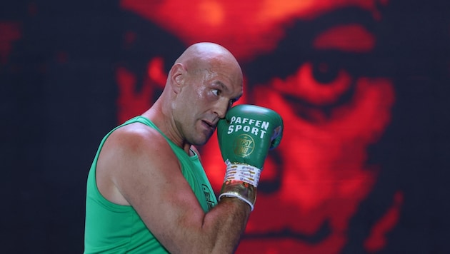 Tyson Fury steigt am Samstag gegen Oleksandr Usyk in den Ring. (Bild: AFP/APA/Fayez Nureldine)