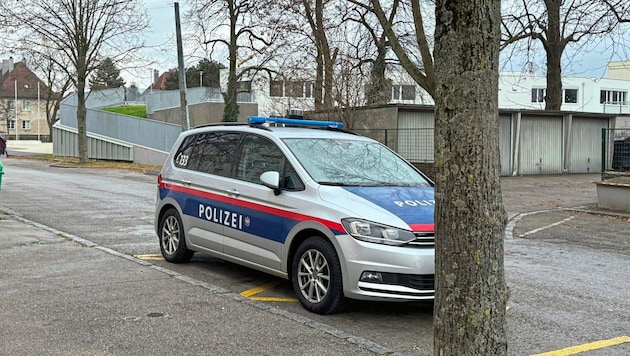 Schools such as the Grillparzer campus have been searched. (Bild: Thomas Werth)