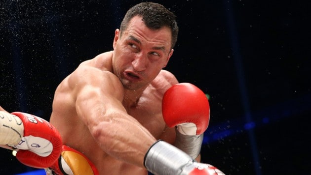 Kehrt Wladimir Klitschko bald in den Boxring zurück? (Bild: APA Pool/APA/dpa/Christian Charisius)