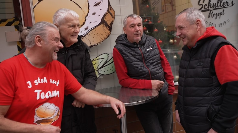 Helmut Höfinger, Wilhelm Kaipel, Peter und Richard Pacult (v.l.n.r.) (Bild: Krone.tv)