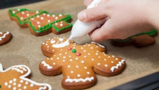 Der Klassiker in dunklen Nächten: Lebkuchen wärmt erst die Küche, dann das Herz. Und das bis über Weihnachten hinaus. (Bild: stock.adobe.com/sp4764)