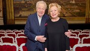 Ein Herz und eine Seele: Harald Serafin (am Heiligen Abend) und Ehefrau Ingeborg Serafin (sie am ...