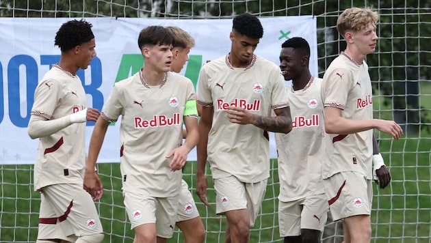 Die jungen Salzburger bekommen es vor heimischem Publikum gegen Celtic Glasgow zu tun. (Bild: GEPA/GEPA pictures)