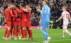 Großer Jubel bei den Bayern-Spielern: Gegen RB Leipzig haben sich die Münchner letztlich klar ...