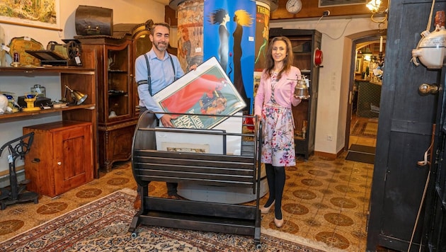 Patrick und Eva-Maria Morri in dem neuen Pop-up-Store. (Bild: Arbeiter Dieter)