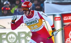 Stefan Eichberger jubelt in Gröden.