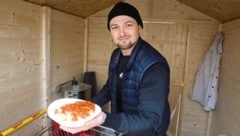 Mario Orth schenkt an drei Tagen die Woche Gratis-Essen aus.