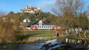 Die Kamptalbahn wird sukzessive modernisiert. Jetzt fährt sie wieder bis zum September 2025. (Bild: VOR/Paul Liebhart)