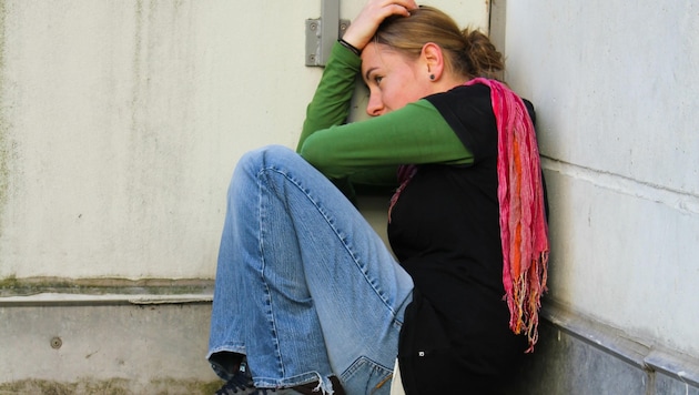 A schoolgirl from Pinzgau is terrified after being beaten up by an Iranian classmate (symbolic image). (Bild: stock.adobe.com null)