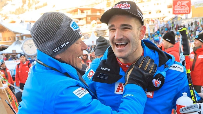 Styrian bar Stefan Eichberger celebrated with coach Werner Franz.