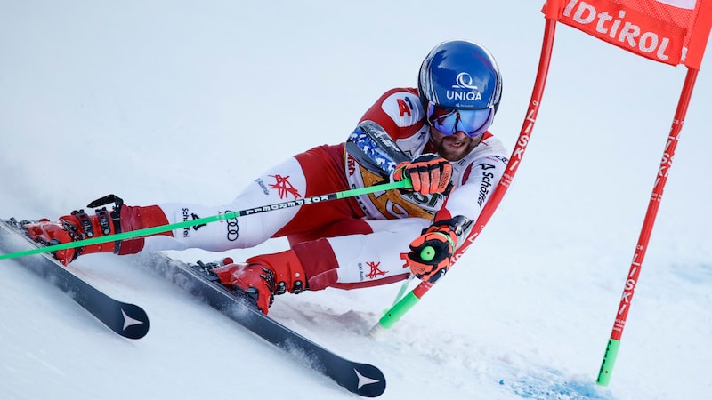 Marco Schwarz beim Riesenslalom in Alta Badia (Bild: AP ( via APA) Austria Presse Agentur/ASSOCIATED PRESS)