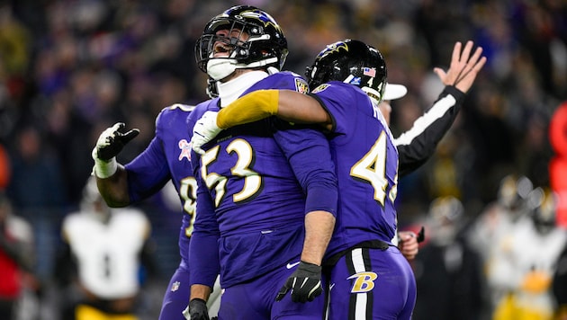 Großer Jubel bei den Baltimore Ravens (Bild: AP ( via APA) Austria Presse Agentur/ASSOCIATED PRESS)