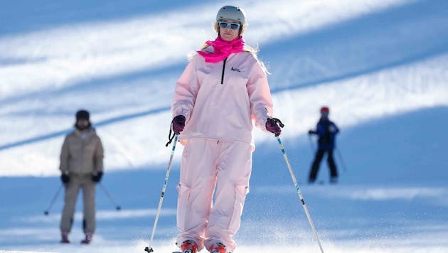 Heidi Klum as a powder pink ski racer .... (Bild: Photo Press Service/www.photopress.at)