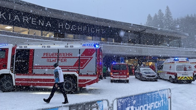 Feuerwehreinsatz am Hochficht. (Bild: TEAM FOTOKERSCHI / FRANZ PLECHINGER)