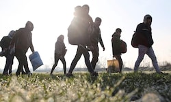 Österreichs Bundesregierung will die freiwillige Rückkehr von Flüchtlingen nach Syrien bewerben ...
