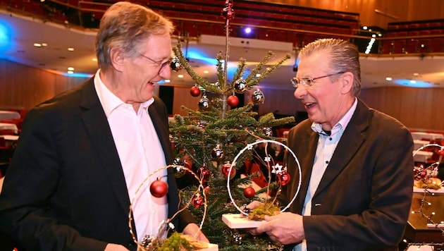 Bei den Olympiasiegern von 1976, Franz Klammer und Karl Schnabl, kommen Nudel auf den Tisch. (Bild: Pessentheiner/f. pessentheiner)